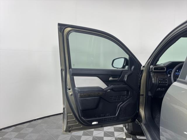 2025 Toyota Tacoma i-FORCE MAX Limited Hybrid