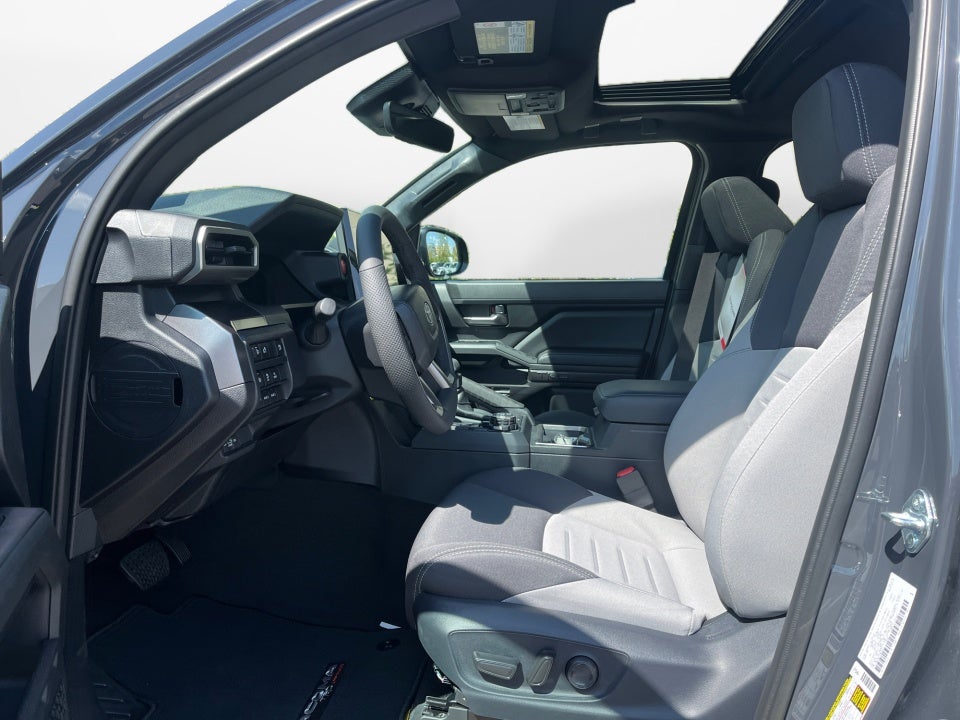 2026 Toyota Tacoma i-FORCE MAX TRD Off-Road i-FORCE MAX