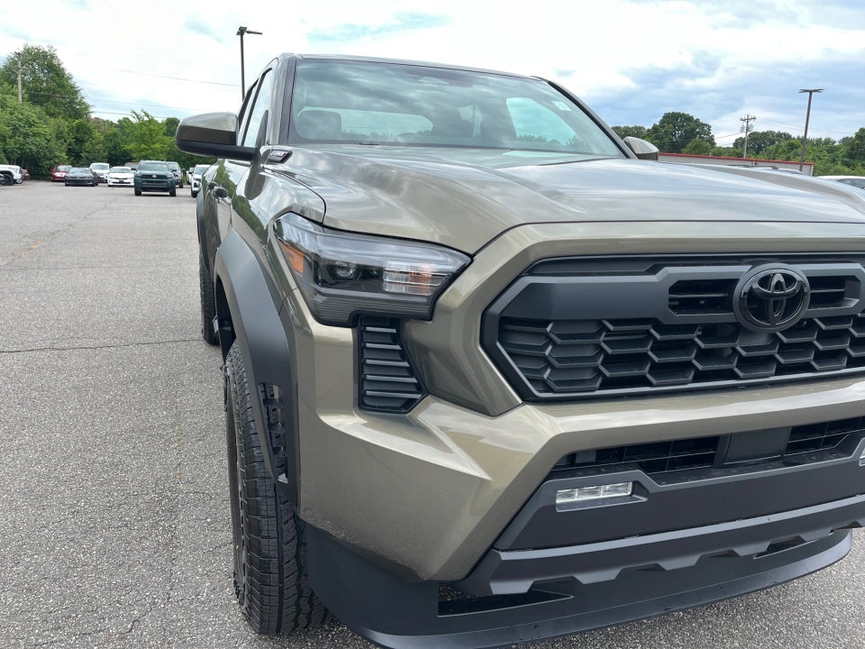2026 Toyota Tacoma i-FORCE MAX TRD Off-Road i-FORCE MAX