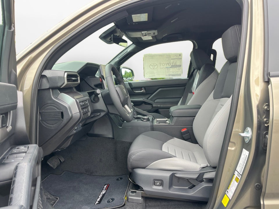 2026 Toyota Tacoma i-FORCE MAX TRD Off-Road i-FORCE MAX