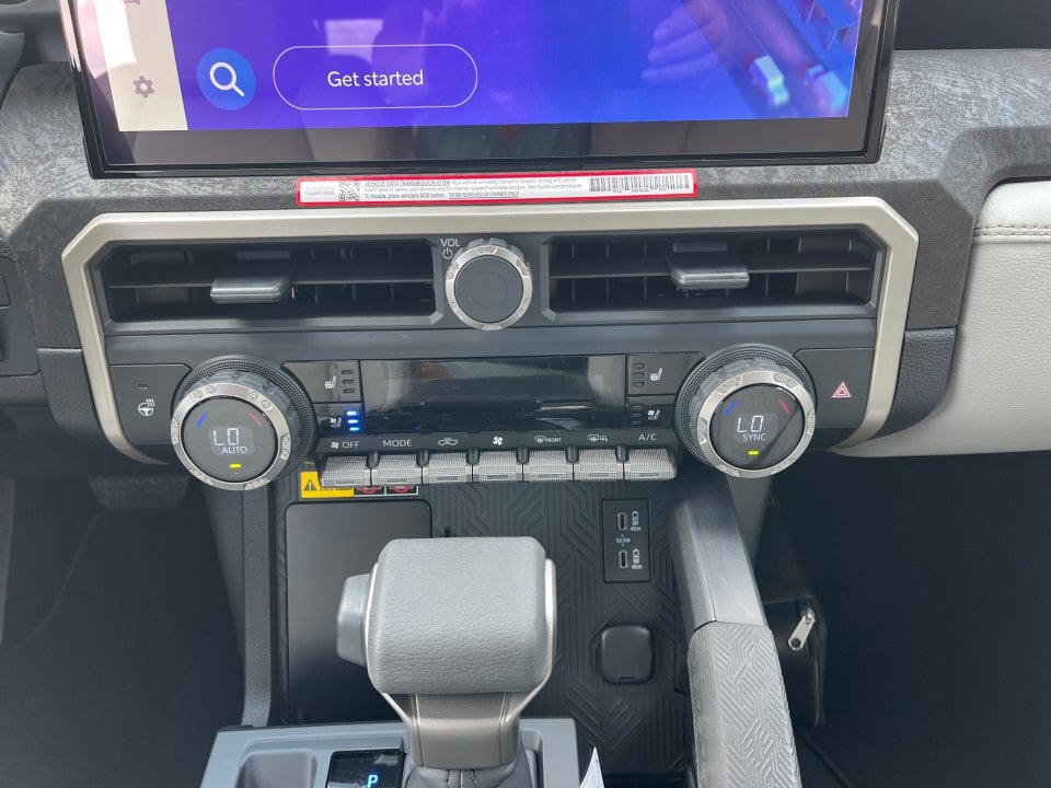 2026 Toyota Tacoma i-FORCE MAX Limited i-FORCE MAX