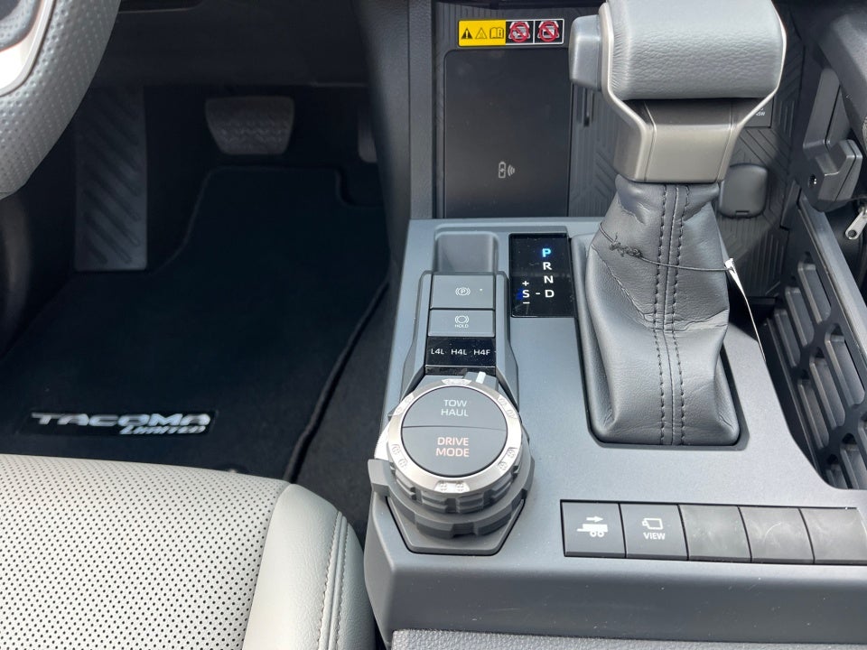 2026 Toyota Tacoma i-FORCE MAX Limited i-FORCE MAX
