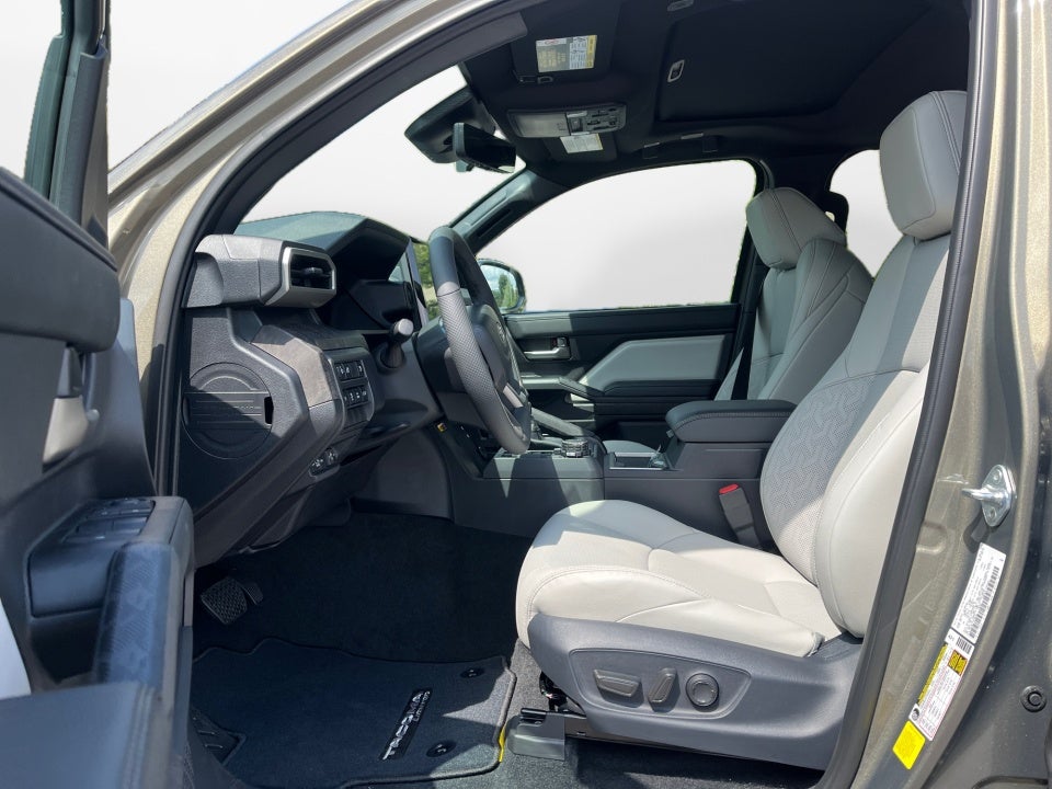 2026 Toyota Tacoma i-FORCE MAX Limited i-FORCE MAX