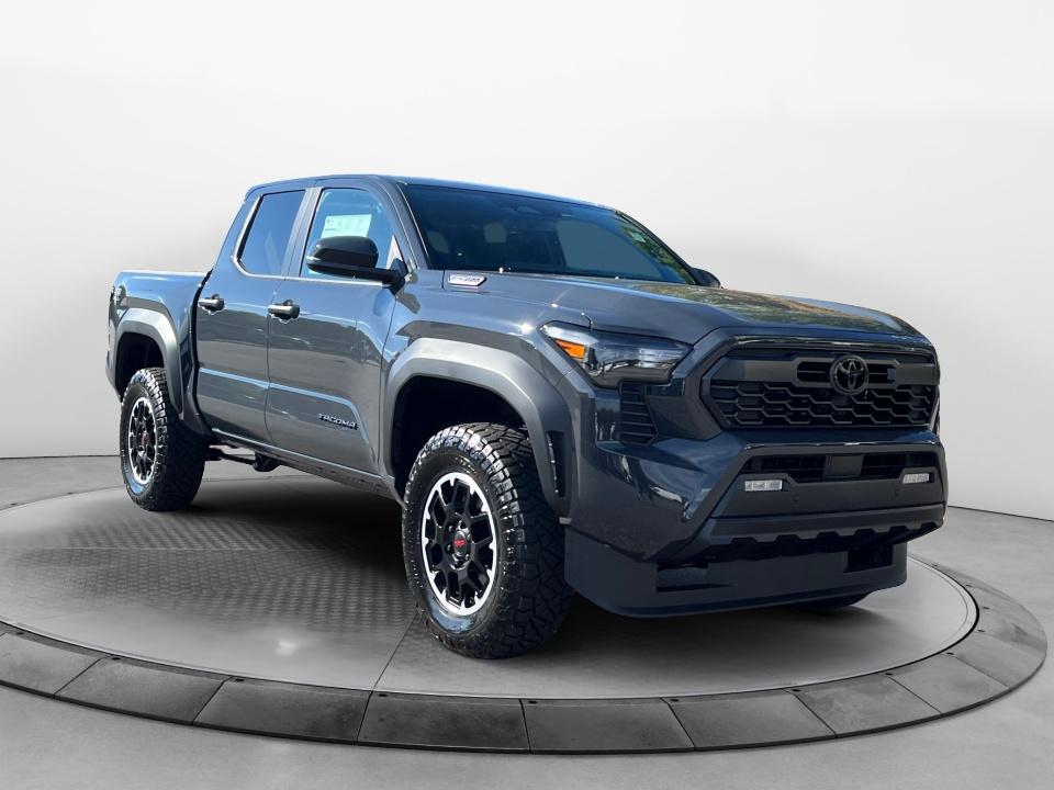 2026 Toyota Tacoma i-FORCE MAX TRD Off-Road i-FORCE MAX