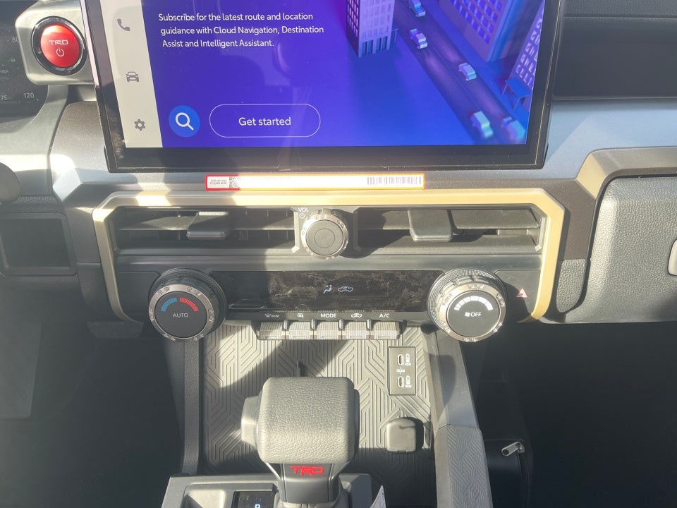 2025 Toyota Tacoma i-FORCE MAX TRD Off-Road i-FORCE MAX