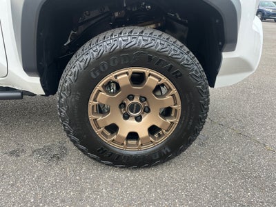 2026 Toyota Tacoma i-FORCE MAX Trailhunter