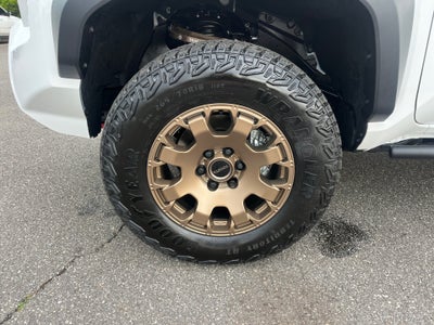 2026 Toyota Tacoma i-FORCE MAX Trailhunter