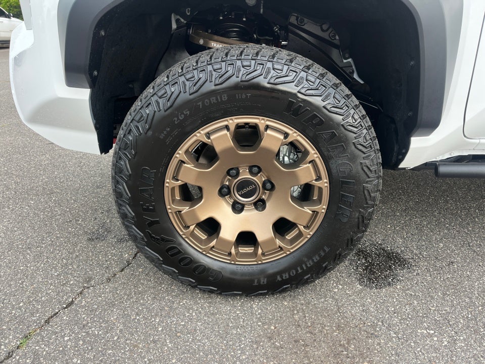 2026 Toyota Tacoma i-FORCE MAX Trailhunter