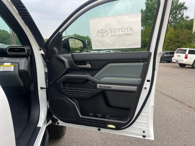 2026 Toyota Tacoma i-FORCE MAX Trailhunter