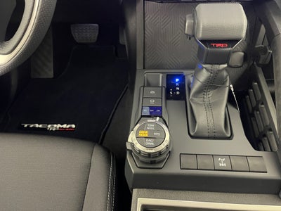 2025 Toyota Tacoma i-FORCE MAX TRD Off-Road i-FORCE MAX