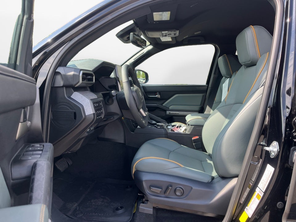 2026 Toyota Tacoma i-FORCE MAX Trailhunter