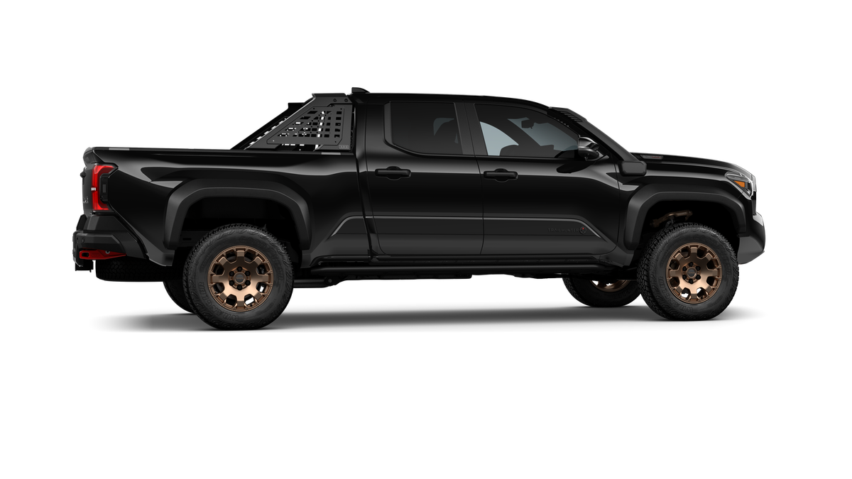 2026 Toyota Tacoma i-FORCE MAX Trailhunter