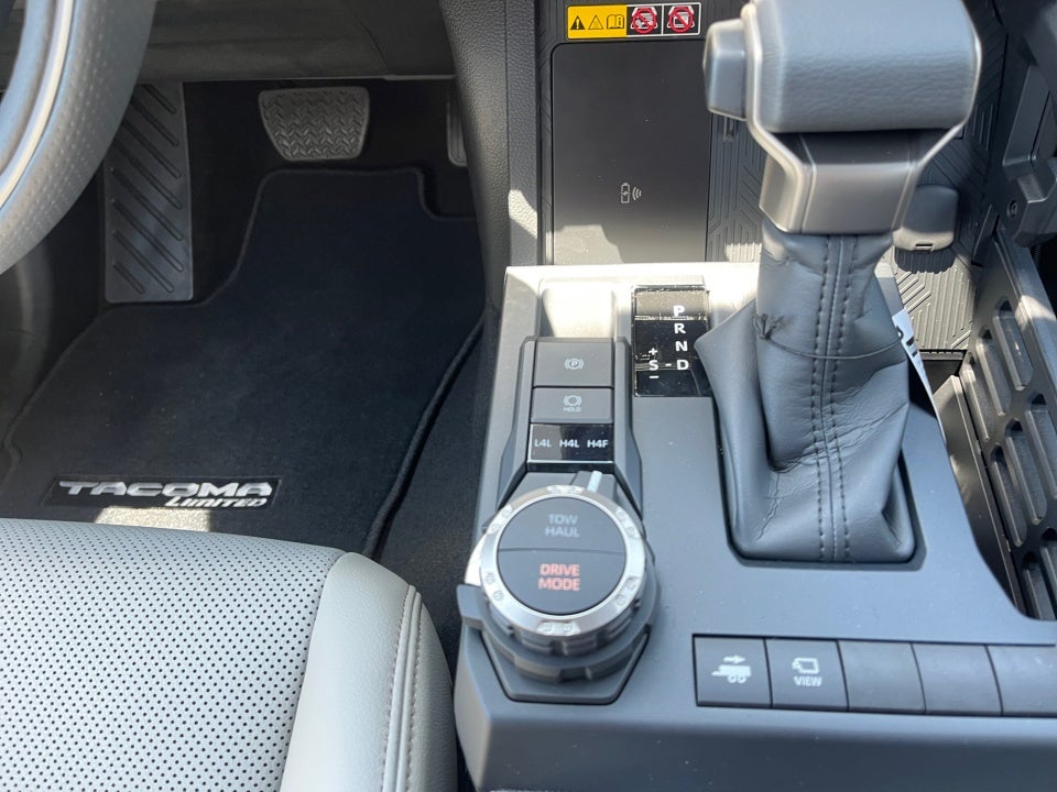 2026 Toyota Tacoma i-FORCE MAX Limited i-FORCE MAX