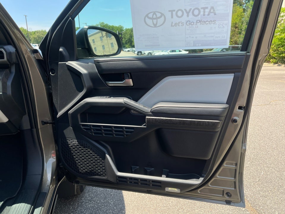 2026 Toyota Tacoma i-FORCE MAX Limited i-FORCE MAX