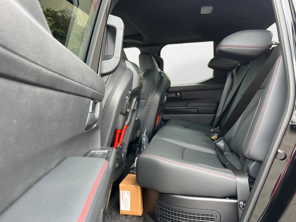 2026 Toyota Tacoma i-FORCE MAX TRD Pro
