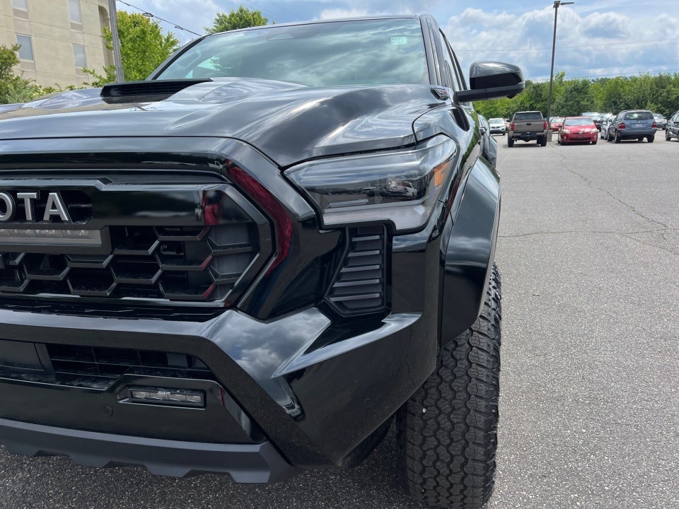 2026 Toyota Tacoma i-FORCE MAX TRD Pro