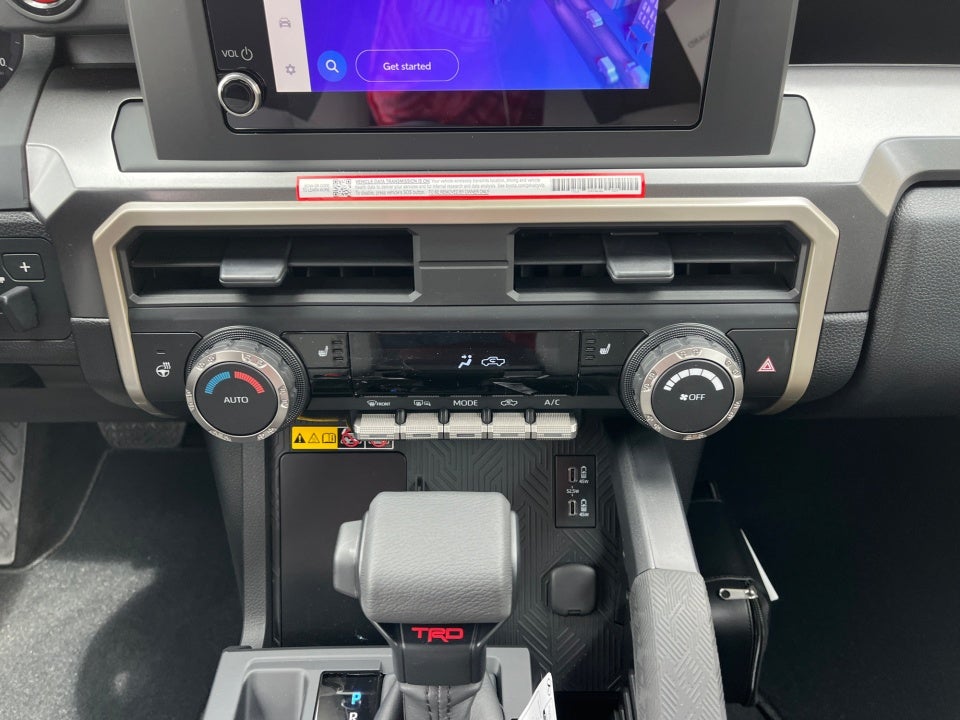 2026 Toyota Tacoma i-FORCE MAX TRD Off-Road i-FORCE MAX