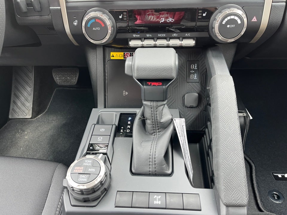 2026 Toyota Tacoma i-FORCE MAX TRD Off-Road i-FORCE MAX