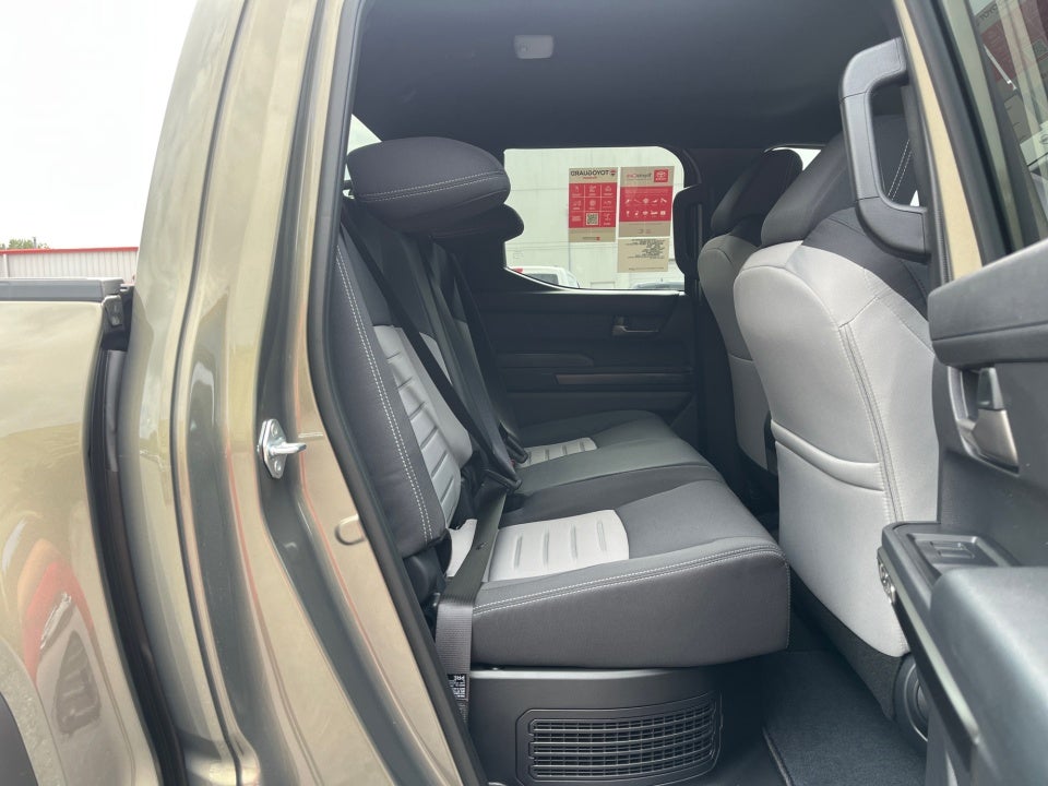 2026 Toyota Tacoma i-FORCE MAX TRD Off-Road i-FORCE MAX