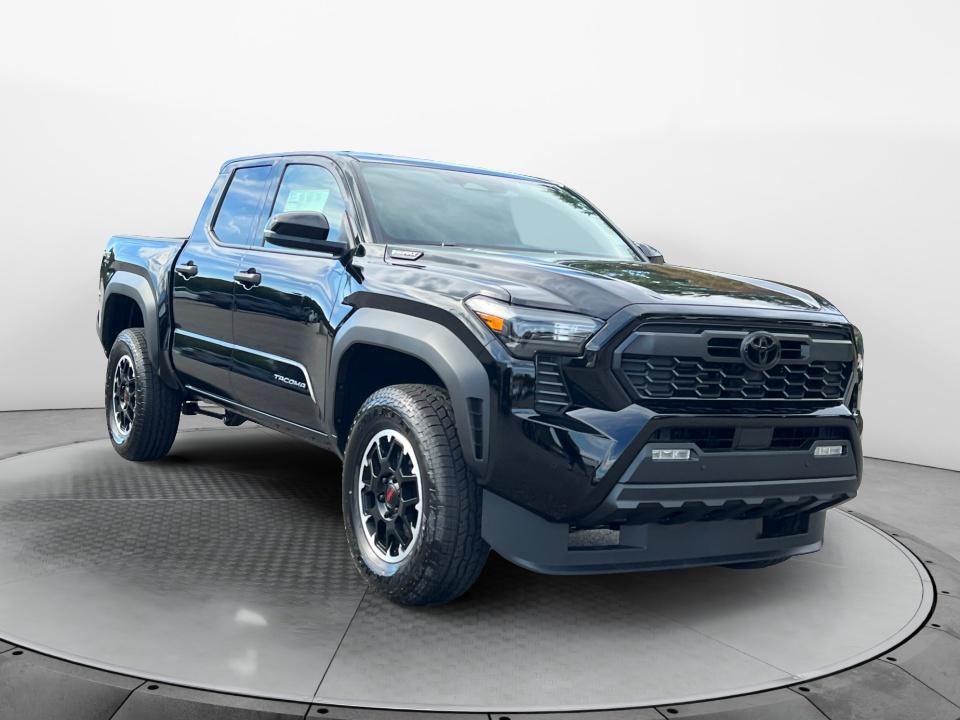 2026 Toyota Tacoma i-FORCE MAX TRD Off-Road i-FORCE MAX