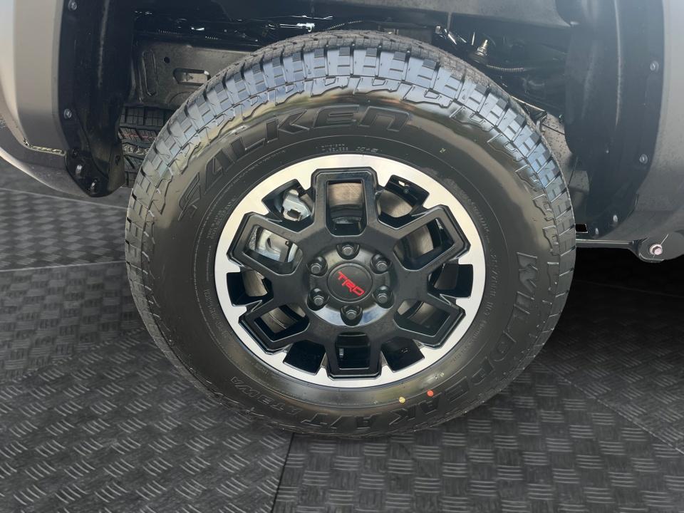 2026 Toyota Tacoma i-FORCE MAX TRD Off-Road i-FORCE MAX