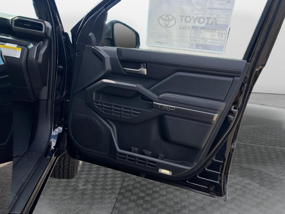 2026 Toyota Tacoma i-FORCE MAX TRD Off-Road i-FORCE MAX