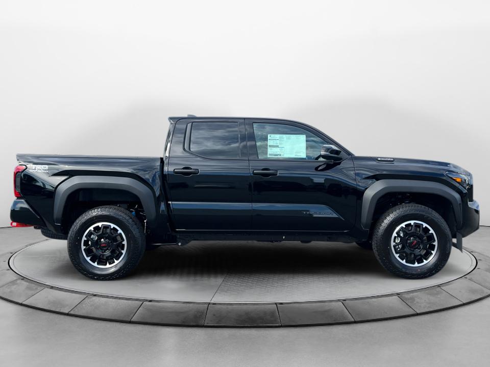 2026 Toyota Tacoma i-FORCE MAX TRD Off-Road i-FORCE MAX