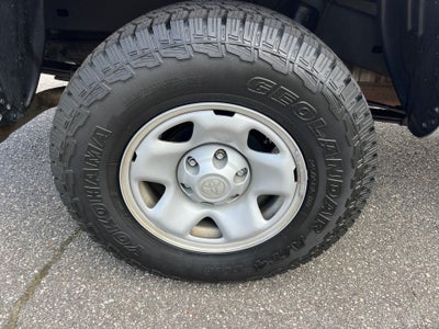 2022 Toyota Tacoma SR