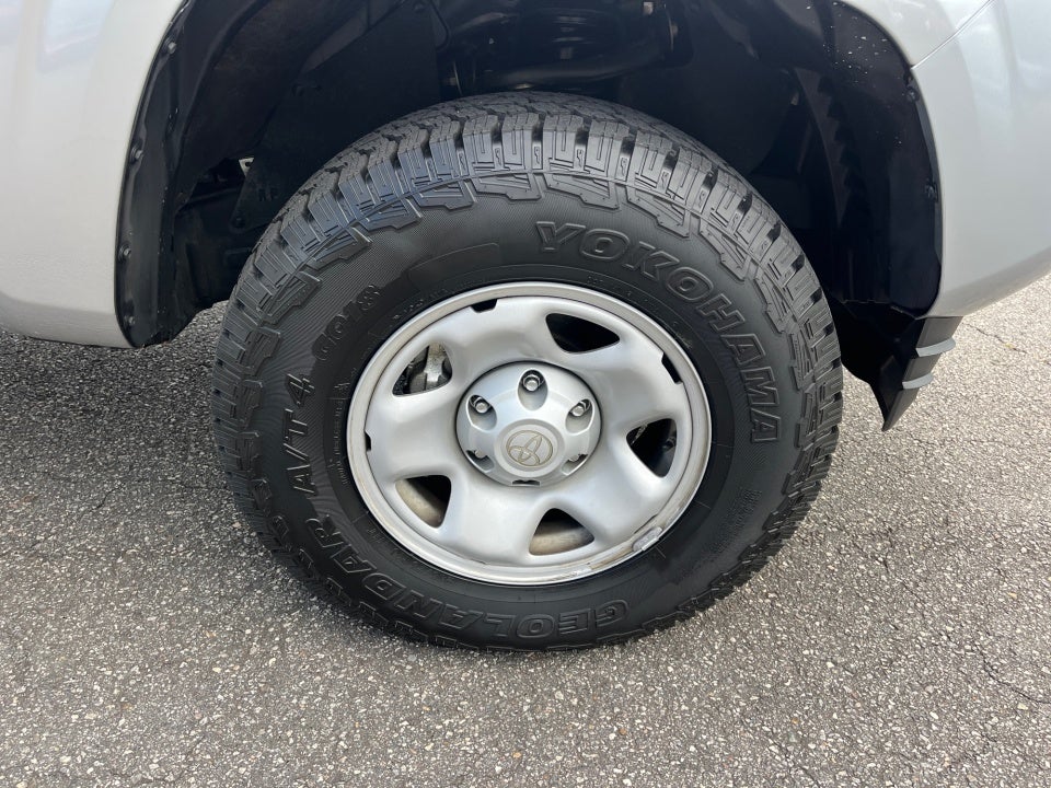 2022 Toyota Tacoma SR