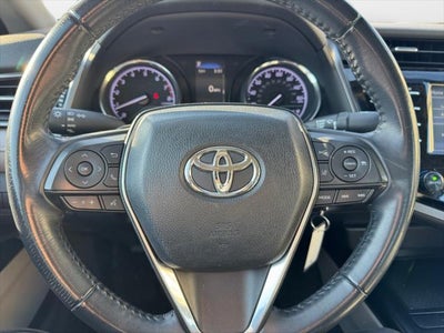 2019 Toyota CAMRY SE