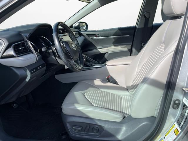 2019 Toyota CAMRY SE