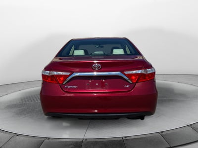 2016 Toyota CAMRY LE