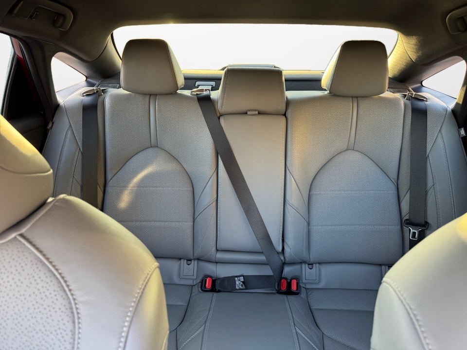 2020 Toyota AVALON Limited