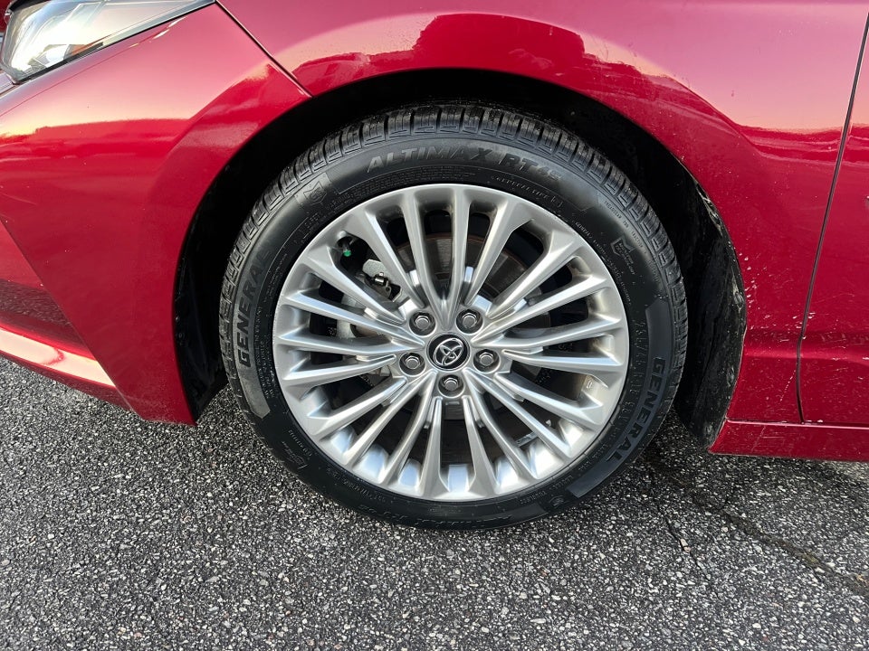2020 Toyota AVALON Limited