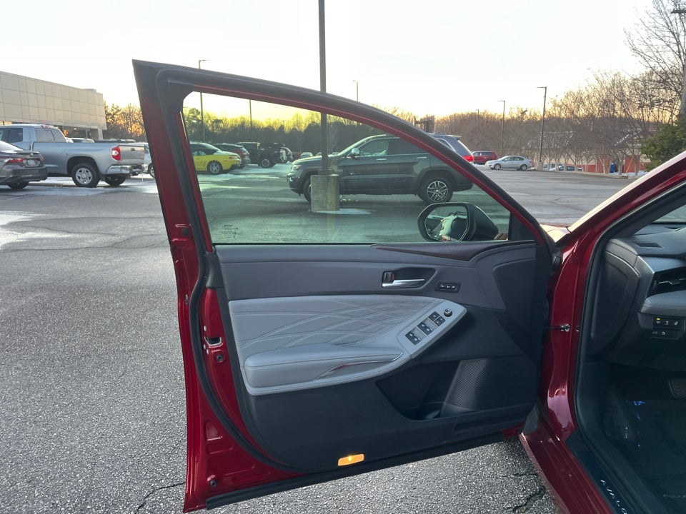 2020 Toyota AVALON Limited