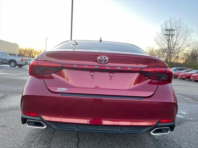 2020 Toyota AVALON Limited