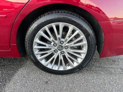 2020 Toyota AVALON Limited