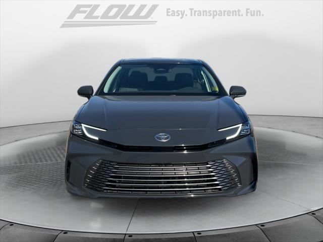 2025 Toyota CAMRY XLE