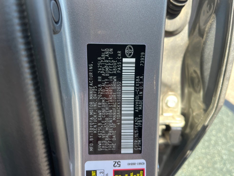 2025 Toyota Camry SE