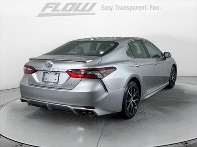 2022 Toyota CAMRY SE