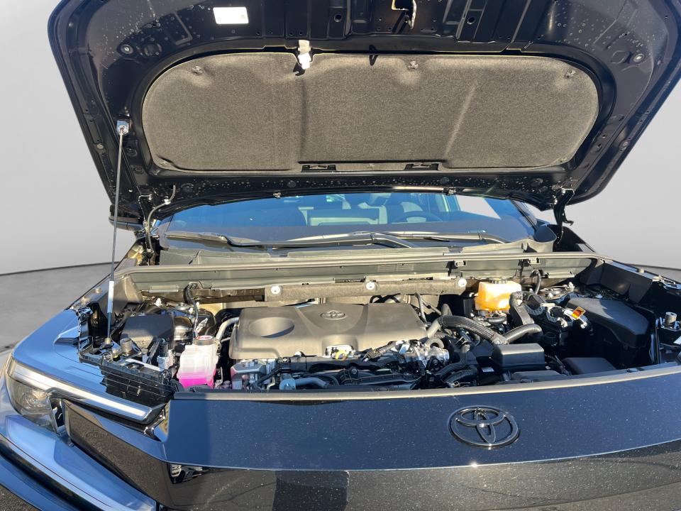 2026 Toyota RAV4 XSE