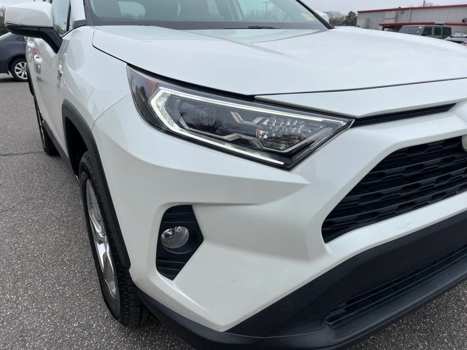 2021 Toyota RAV4 HYBRID XLE Premium