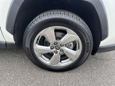 2021 Toyota RAV4 HYBRID XLE Premium