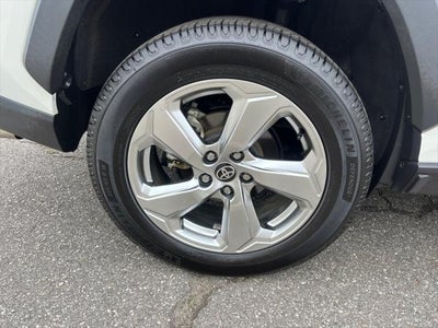 2021 Toyota RAV4 HYBRID XLE Premium