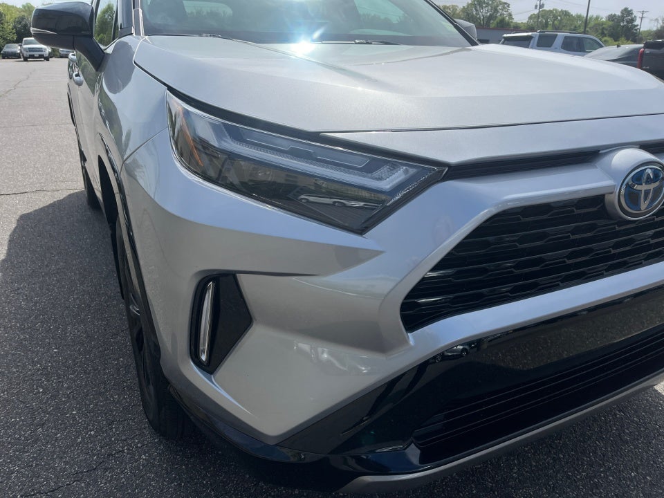 2024 Toyota RAV4 HYBRID XSE