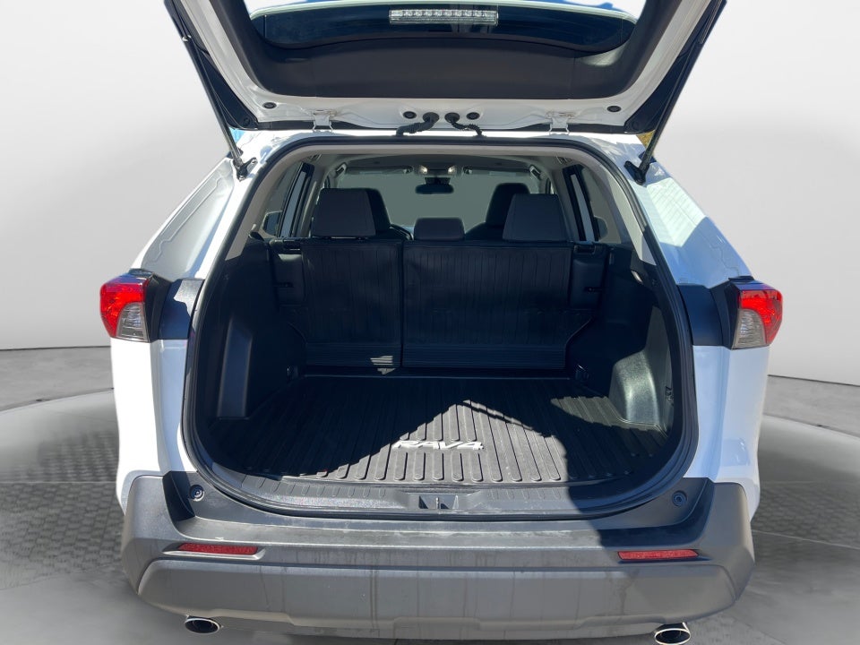 2024 Toyota RAV4 Hybrid Hybrid XLE