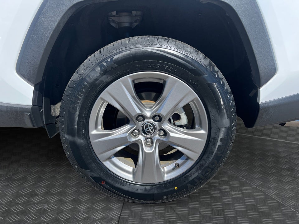 2024 Toyota RAV4 Hybrid Hybrid XLE
