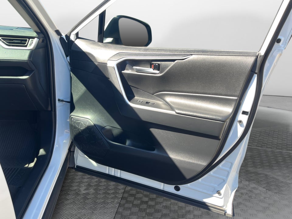 2024 Toyota RAV4 Hybrid Hybrid XLE