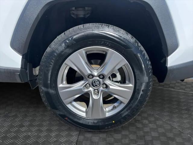 2024 Toyota RAV4 Hybrid Hybrid XLE