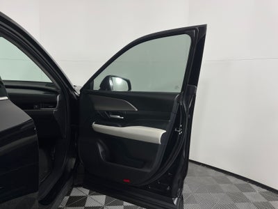 2025 Toyota GRAND HIGHLANDER LE